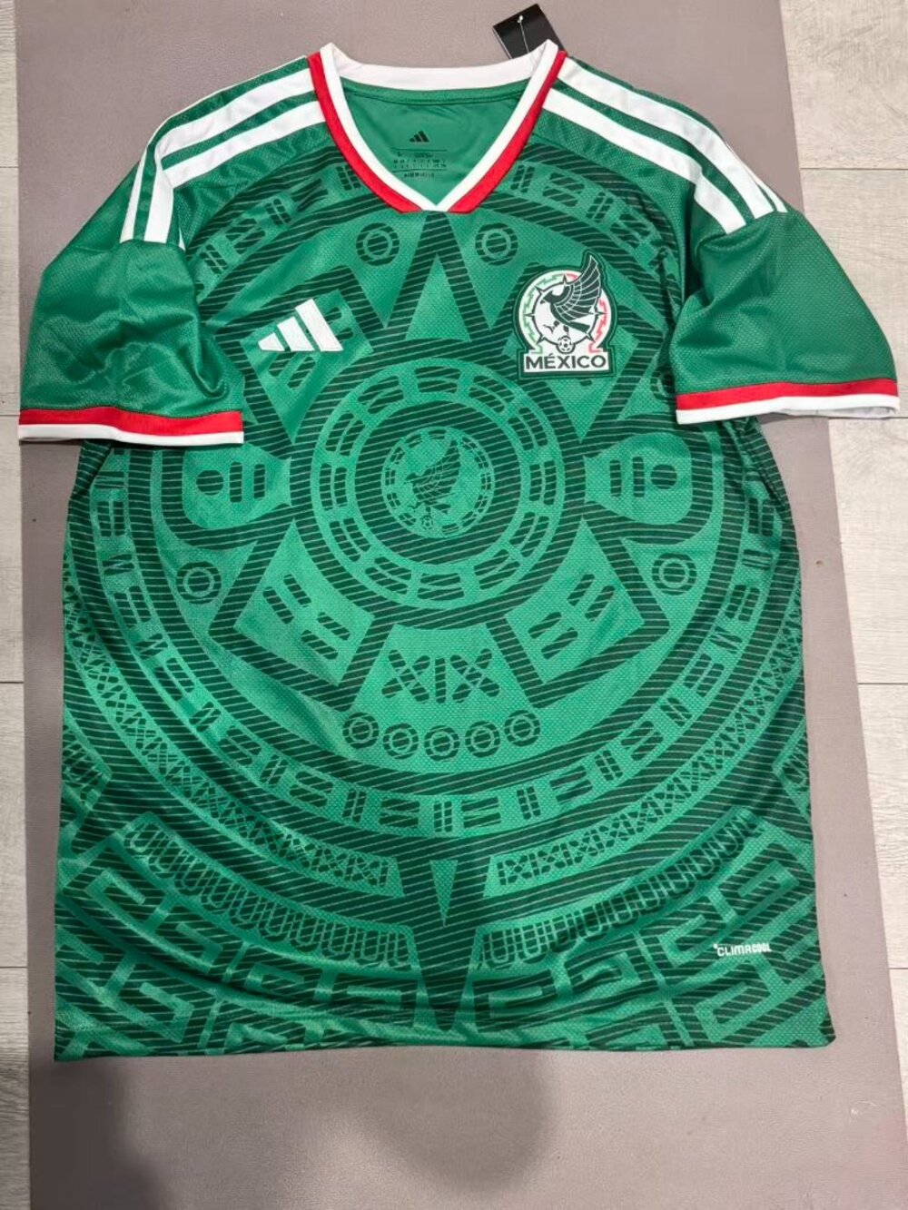 2026 Soccer Fan Jersey Green Match Day Top Like New